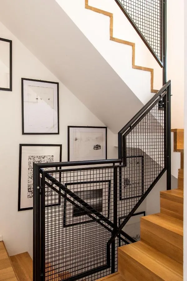 Apartment Pomodoro House Allo Spasimo Palermo Italy